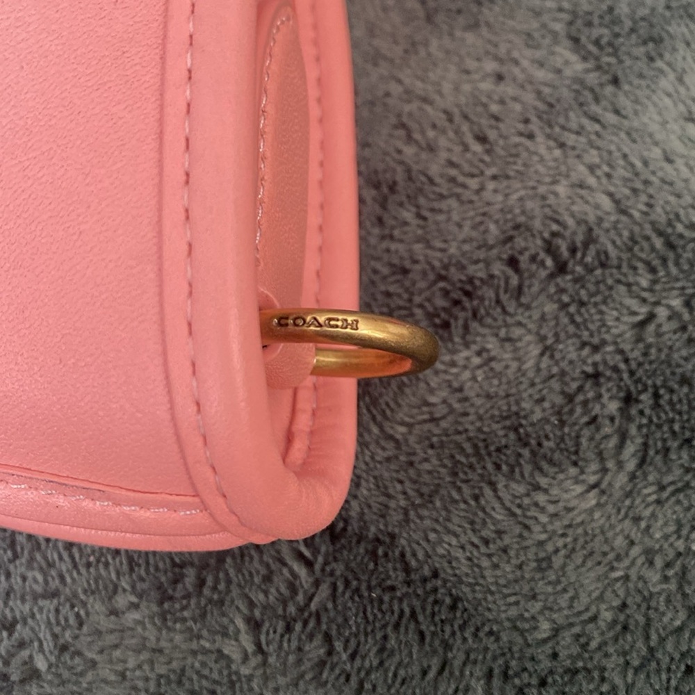 Coach Swinger Bag - Hey Pink lovers! - Picture 7 of 13